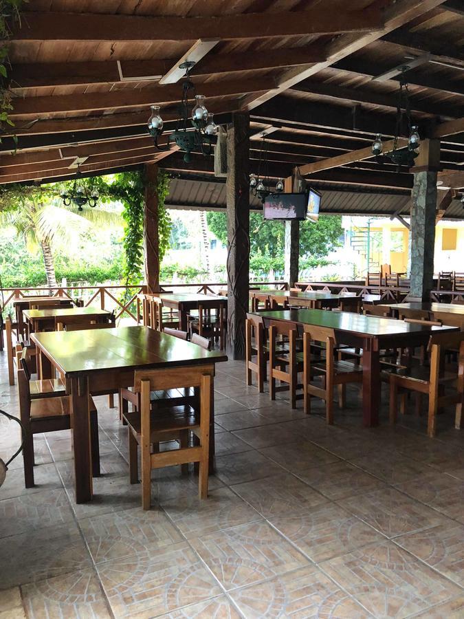 אל רמאטה Hotel Y Restaurante El Muelle מראה חיצוני תמונה